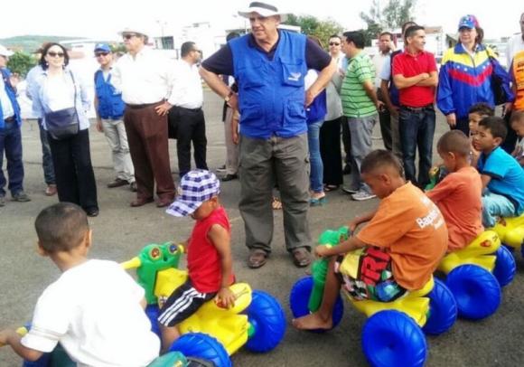 Samper _unasur _ayuda _unasur